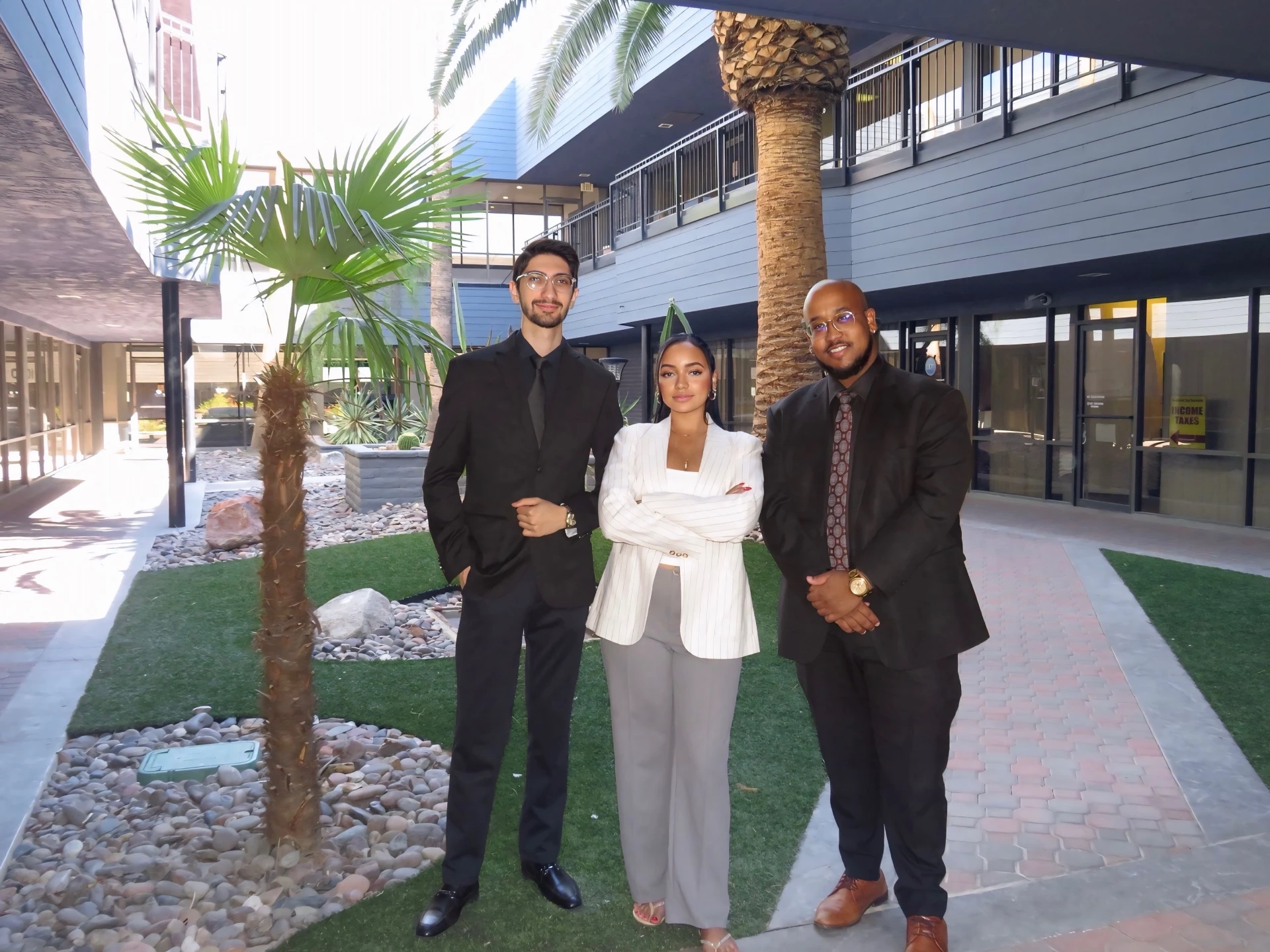 Magnolia Alliance Royal team in outdoor setting