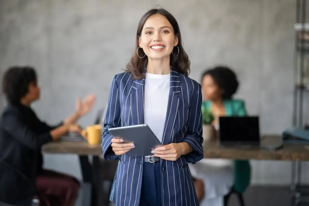 Magnolia Alliance Royal careers - team member in office setting